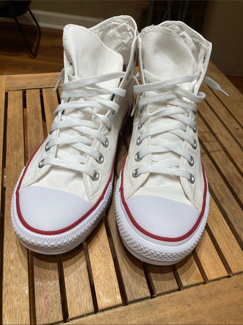 Converse Chuck Taylor All Star High Top Classic White Canvas Men's Sneaker M7650